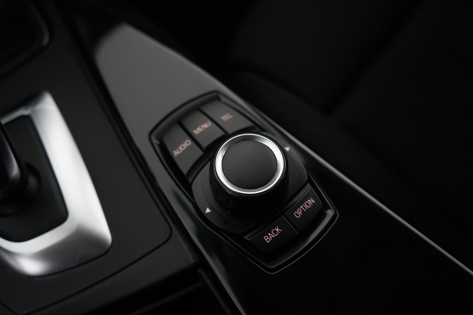 BMW 320 2015 F30 Sedan 320i TwinPower Turbo A xSport Edition * ACC / HiFit / Tutkat / Sporttipenkit * - KATSO KAMPANJAHINTA! / Suomi-auto / Juuri tehty iso huolto! / Katsastettu 8/25 - HULLUT JOULUT KORKOTARJOUS 2,49% 