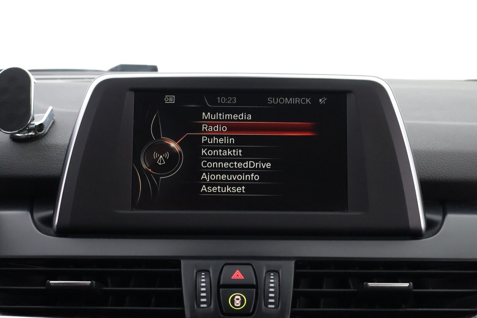 BMW 218 2016 F46 Gran Tourer 218d A Business Sport - 7P | Suomiauto | Vetokoukku | HiFi | LED | Lohko&Sisäpistoke | Ratinlämmitys | Peruutustutkat | Sporttipenkit | Juuri tullut Tampereelle!