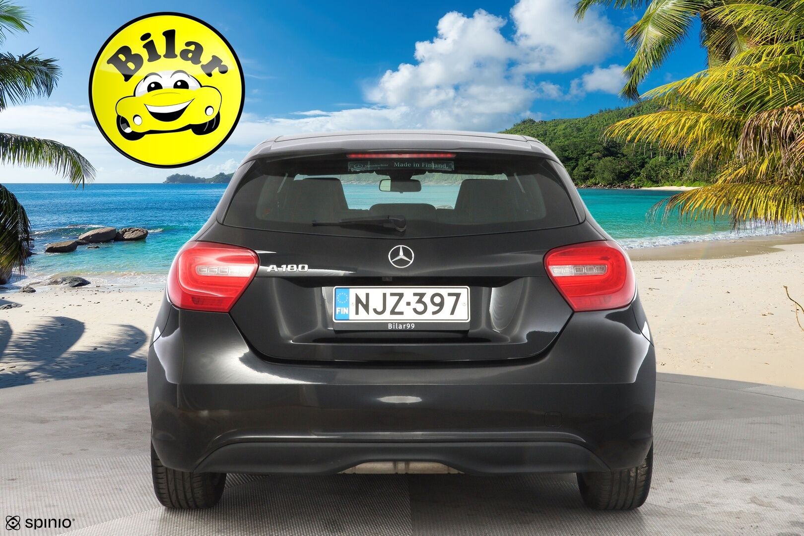 Mercedes-Benz A 2015 180 BE A Summer Edition - Kamera | Moottorinlämmitin | Osanahat ja sporttipenkit | Suomi auto | Kahdet renkaat aluvantein | Säntilliset huollot 