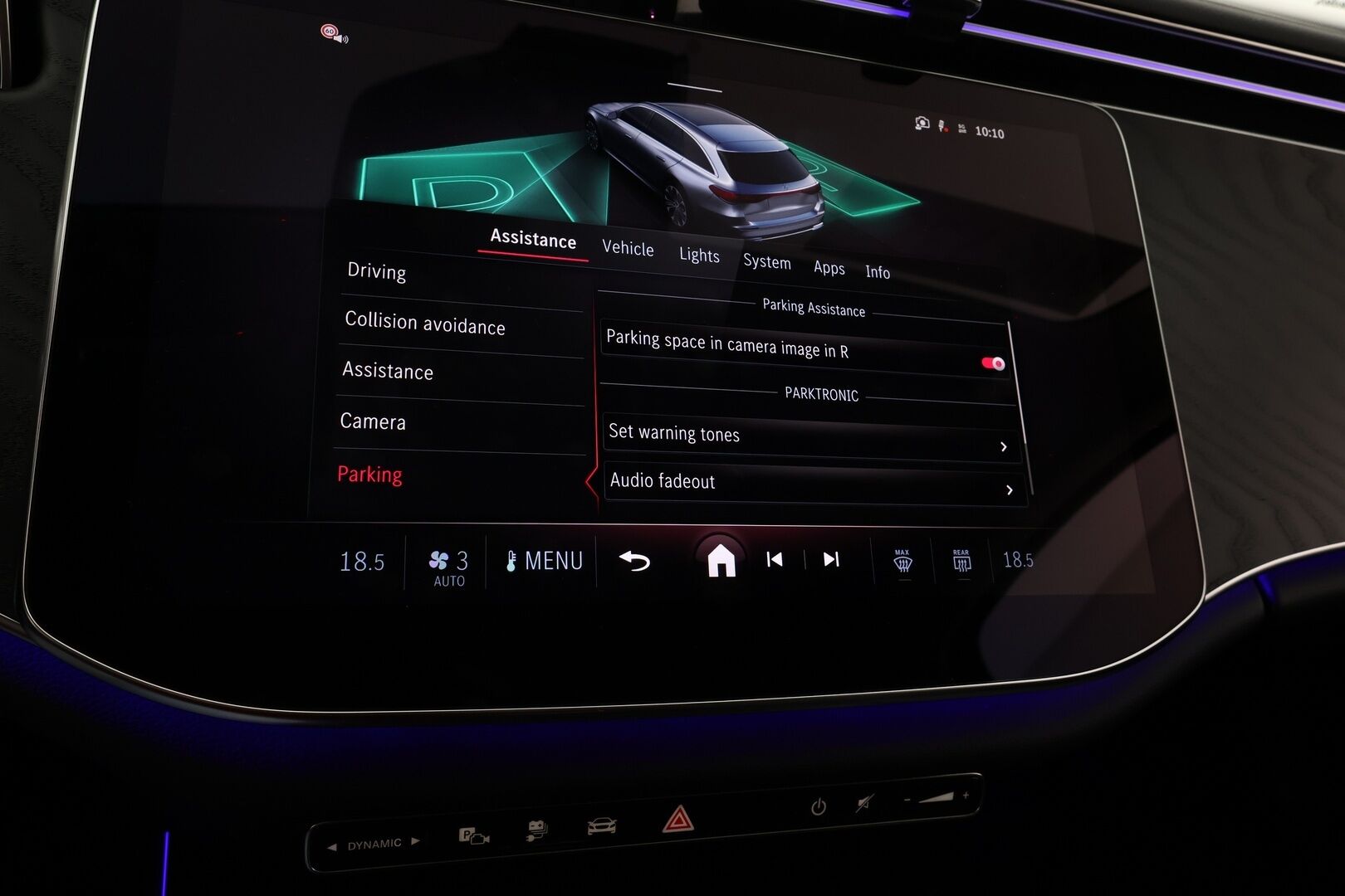 MERCEDES-BENZ E 2024 300 e T A Avantgarde - 2,99 % KORKOTARJOUS TÄHÄN AUTOON - Isolla akulla WLTP kantama jopa 103km! / Adapt. Vakkari / Koukku / P-kamera / LED High Perf. / KeylessGo / Lane Assist / 