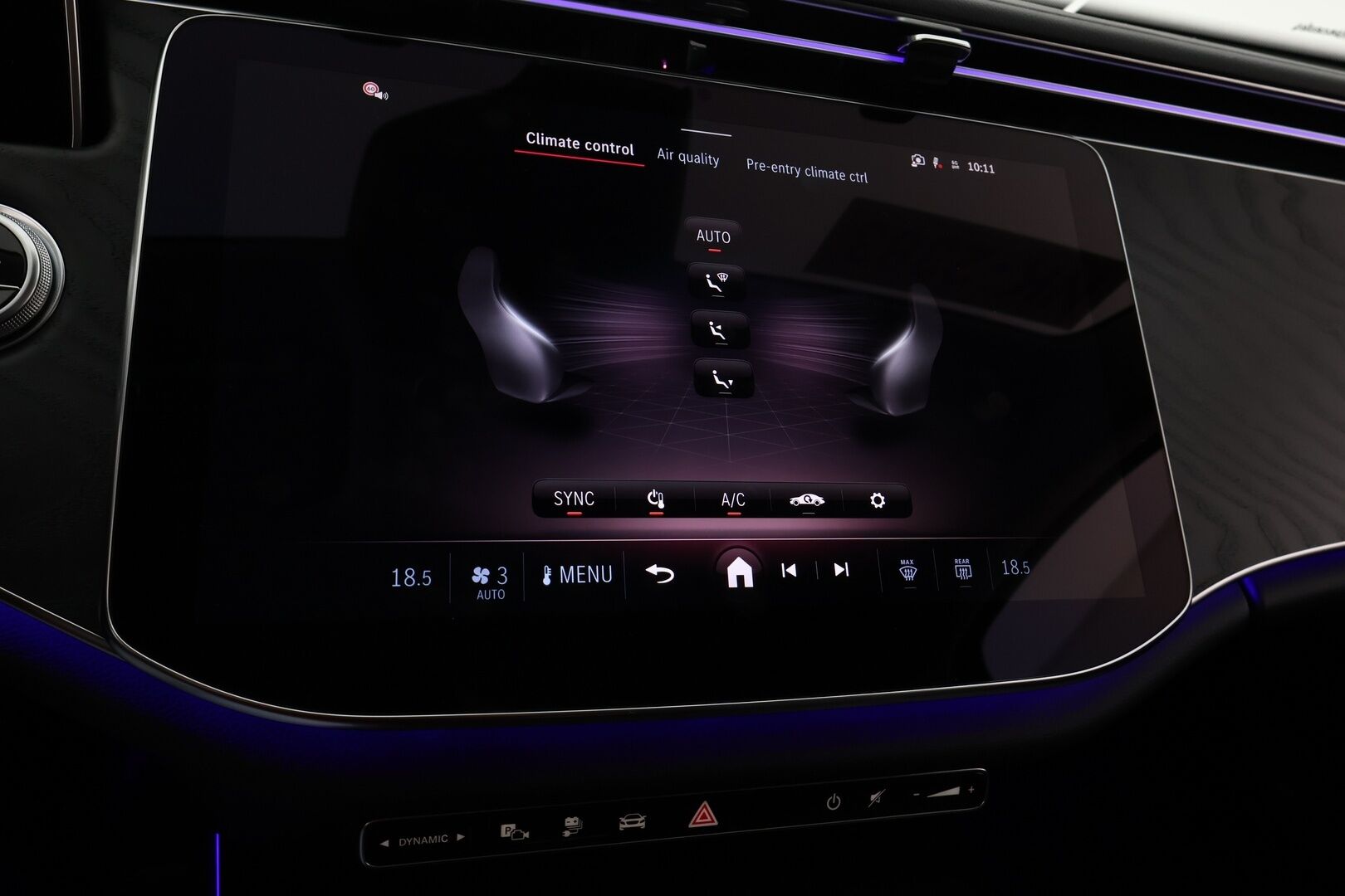 MERCEDES-BENZ E 2024 300 e T A Avantgarde - 2,99 % KORKOTARJOUS TÄHÄN AUTOON - Isolla akulla WLTP kantama jopa 103km! / Adapt. Vakkari / Koukku / P-kamera / LED High Perf. / KeylessGo / Lane Assist / 