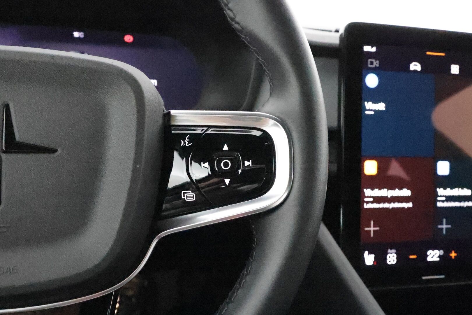 POLESTAR 2 2022 Long Range Dual Motor 78kWh - Merkkihuollettu / P.kamera / Vakkari / Apple&Android / Keyless / Navi 