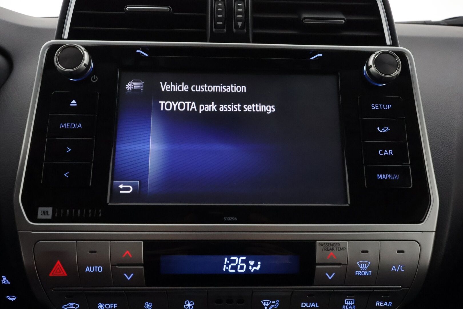 TOYOTA LAND CRUISER 2018 2.8 D-4D 4WD AUT PREMIUM *Webasto / 360 Kamera / ACC / Muistipenkki / Ilma-alusta / Keyless / Koukku / JBL / Nahat* - 2,99 % KORKOTARJOUS TÄHÄN AUTOON - Facelift / 2x Renkaat / Ökymaasturi