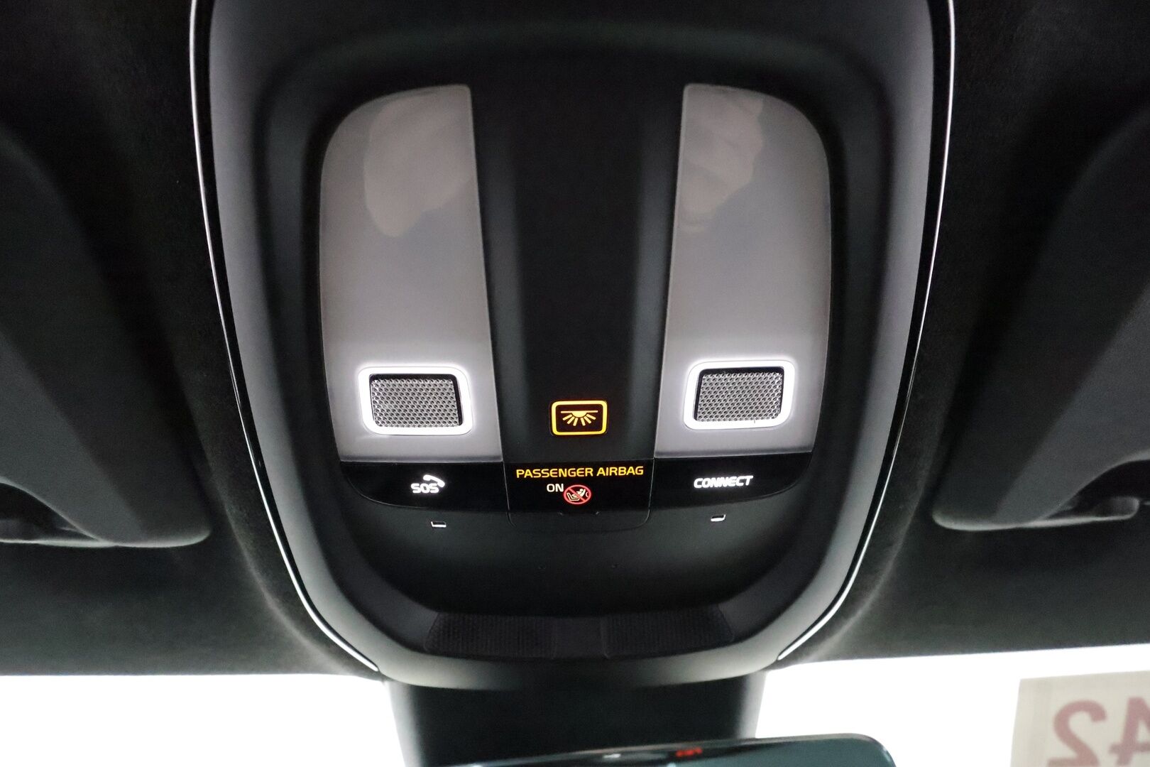POLESTAR 2 2022 Long Range AWD / Pilot / Plus / Harman&Kardon / Adapt.vak / Pixel LED / Lämpöpumppu / 360 kamera - 3,99 % KORKOTARJOUS TÄHÄN AUTOON - BLIS / Esilämmitys / Ratinlämmitin / Vetokoukku mahdollisuus 