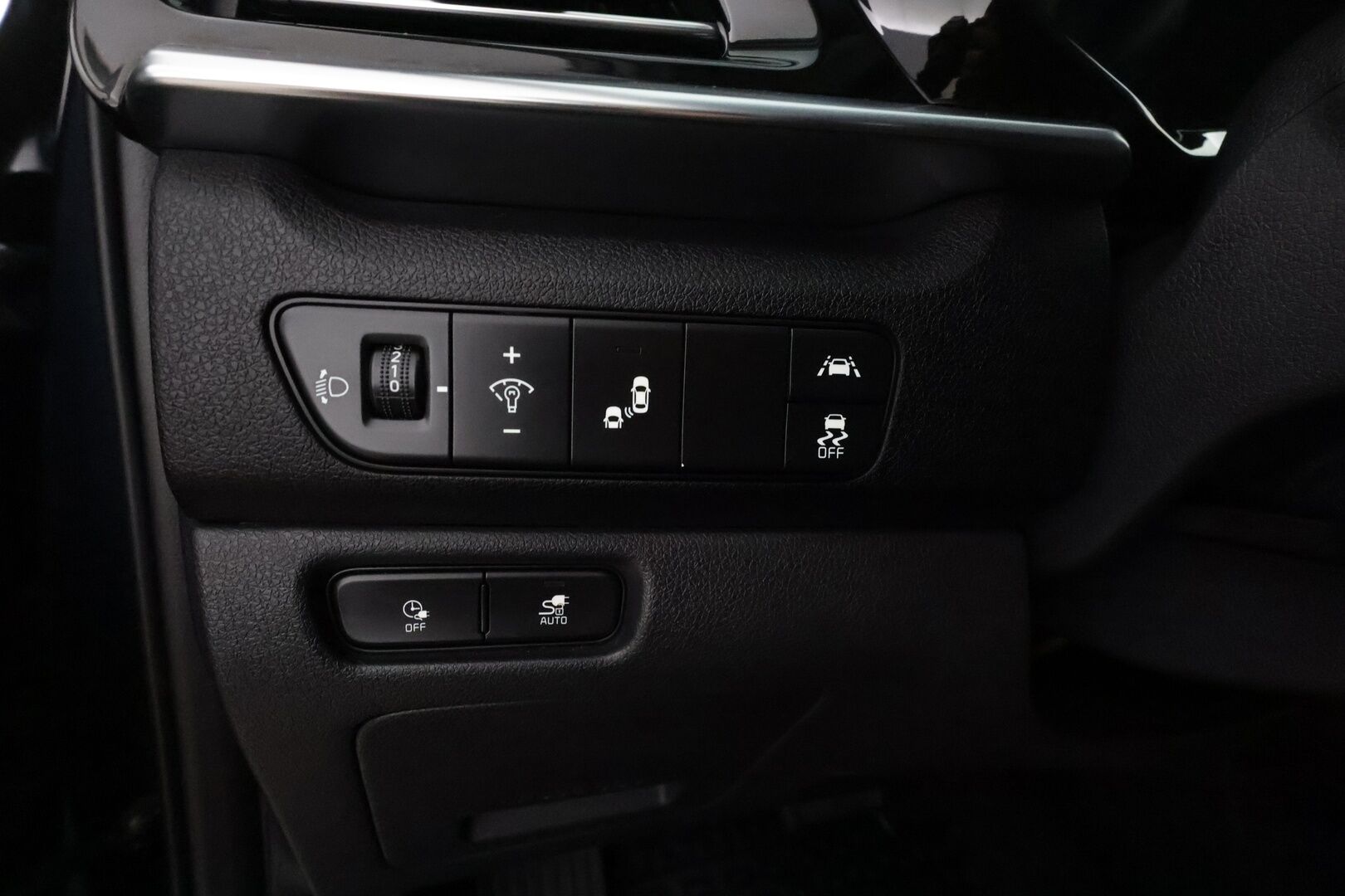 KIA NIRO 2022 64kWh 150kW Vision - Adapt. Vakkari / P. Kamera / Navi / Kaistavahti / Apple&Android / KeylessGO / 2x Renkaat / 
