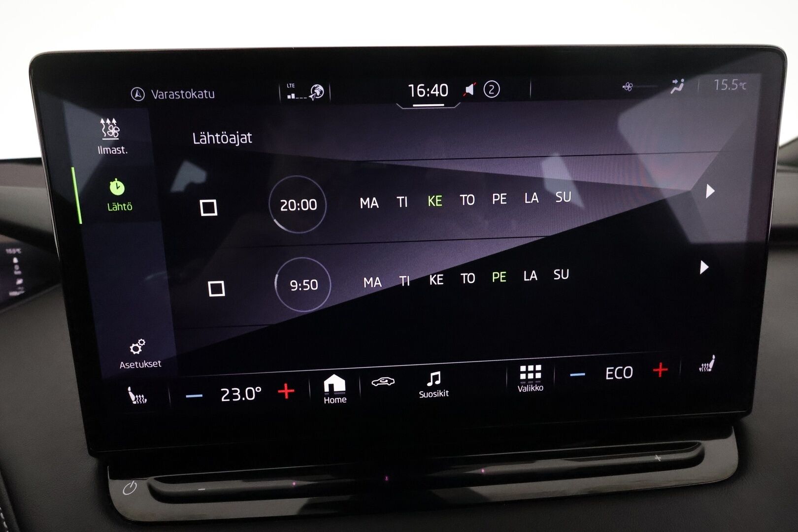 SKODA ENYAQ 2022 IV80X Sportline **HUD / Lämpöpumppu / Muistipenkki / 360° kamera / Adapt.Vakkari / Matrix-LED / Navi / Kaistavahti** - 3,99 % KORKOTARJOUS TÄHÄN AUTOON - KeylessGO / 2x Renkaat / Akku kuntotarkistettu