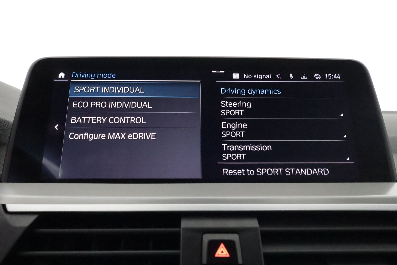 BMW X3 2021 xDrive30e M-Sport ** 360° Kamera / Adapt.Vakkari / Adapt. LED / HUD / Sporttipenkit / Navi / KeylessGO / 2x Renkaat** - 3,99 % KORKOTARJOUS TÄHÄN AUTOON - 