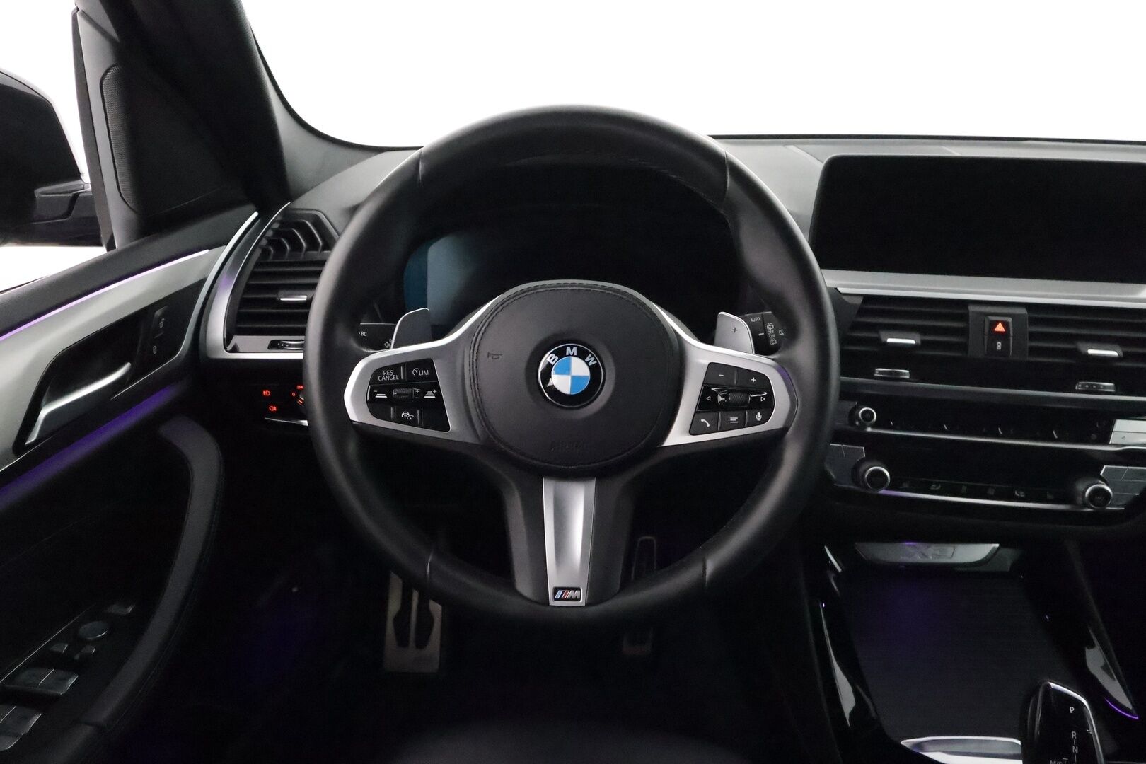 BMW X3 2021 xDrive30e M-Sport ** 360° Kamera / Adapt.Vakkari / Adapt. LED / HUD / Sporttipenkit / Navi / KeylessGO / 2x Renkaat** - 3,99 % KORKOTARJOUS TÄHÄN AUTOON - 