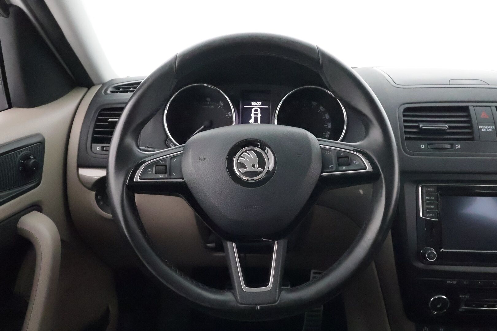 SKODA YETI 2016 Outdoor 1,4 TSI 150 4x4 Style - Peruutuskamera / Facelift / Xenon / Muistipenkki / Vakkari / Smart Link / Juuri saapunut Tampereelle!