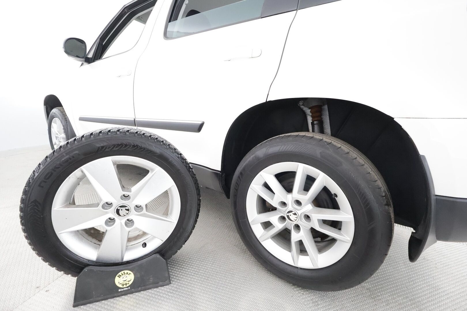 SKODA YETI 2016 Outdoor 1,4 TSI 150 4x4 Style - Peruutuskamera / Facelift / Xenon / Muistipenkki / Vakkari / Smart Link / Juuri saapunut Tampereelle!