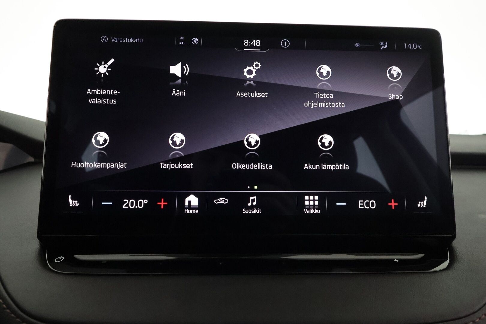 SKODA ENYAQ 2022 iV80 4x4 *ALV* Matrix LED / Lämpöpumppu / P.Kamera / Muistipenkit / Keyless / Navi - 3,99 % KORKOTARJOUS TÄHÄN AUTOON - Hierova kuskin penkki / Nahkaverhoilu / Apple&Android / Digimittaristo