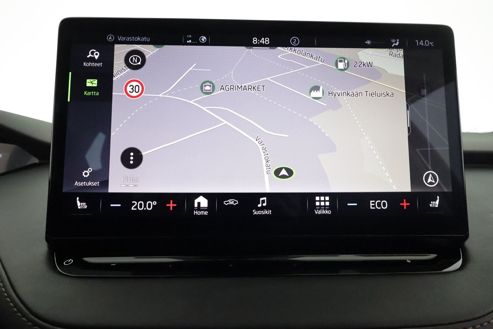 SKODA ENYAQ 2022 iV80 4x4 *ALV* Matrix LED / Lämpöpumppu / P.Kamera / Muistipenkit / Keyless / Navi - 3,99 % KORKOTARJOUS TÄHÄN AUTOON - Hierova kuskin penkki / Nahkaverhoilu / Apple&Android / Digimittaristo