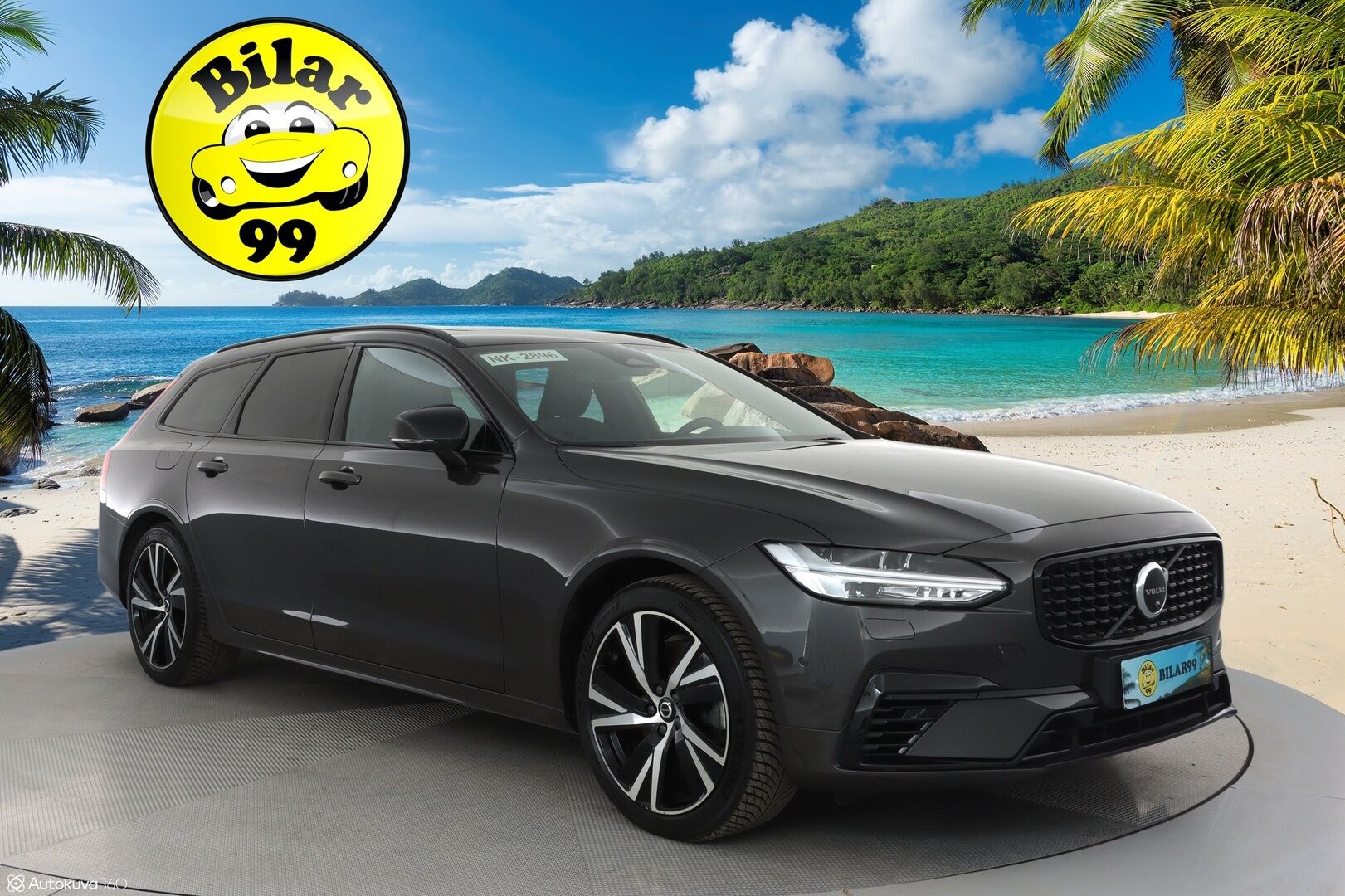 Volvo V90 2023 T6 AWD Plus Dark Long Range **Panorama / 360° Kamera / Adapt. vakkari / Full-LED / Sporttinahat Muistilla / Koukku** - 3,99 % KORKOTARJOUS TÄHÄN AUTOON - Harman/Kardon / Apple&Android / Kaistavahti / KeylessGO