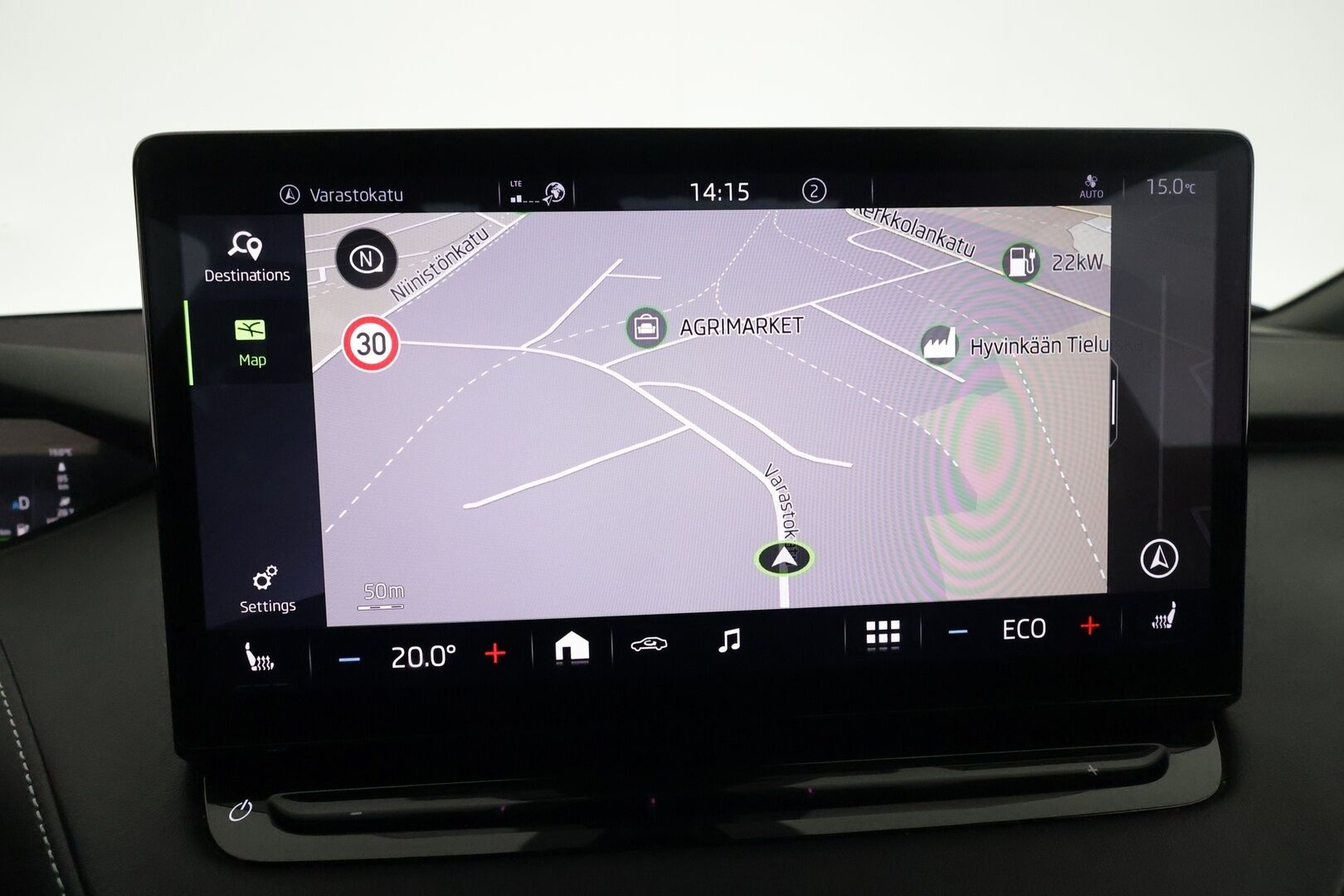 SKODA ENYAQ 2022 iV80 Sportline**Panorama / HUD / 360° Kamera / Lämpöpumppu / Matrix-LED / Muistipenkit / Navi / KeylessGO / 2x Renkaat** - 3,99 % KORKOTARJOUS TÄHÄN AUTOON - Kaistavahti / 3-Alueinen AC / Apple&Android / Kahdet renkaat