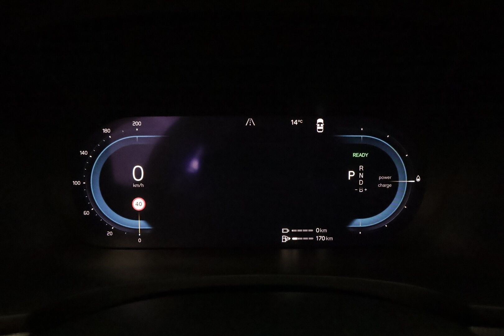 Volvo V90 2023 T6 AWD Long Range Plus Dark **Panorama / Muistipenkit / Full LED / Webasto / 360.kamera / H&K / Koukku** - 3,99 % KORKOTARJOUS TÄHÄN AUTOON - Akku kuntotarkastettu / Merkkihuollettu