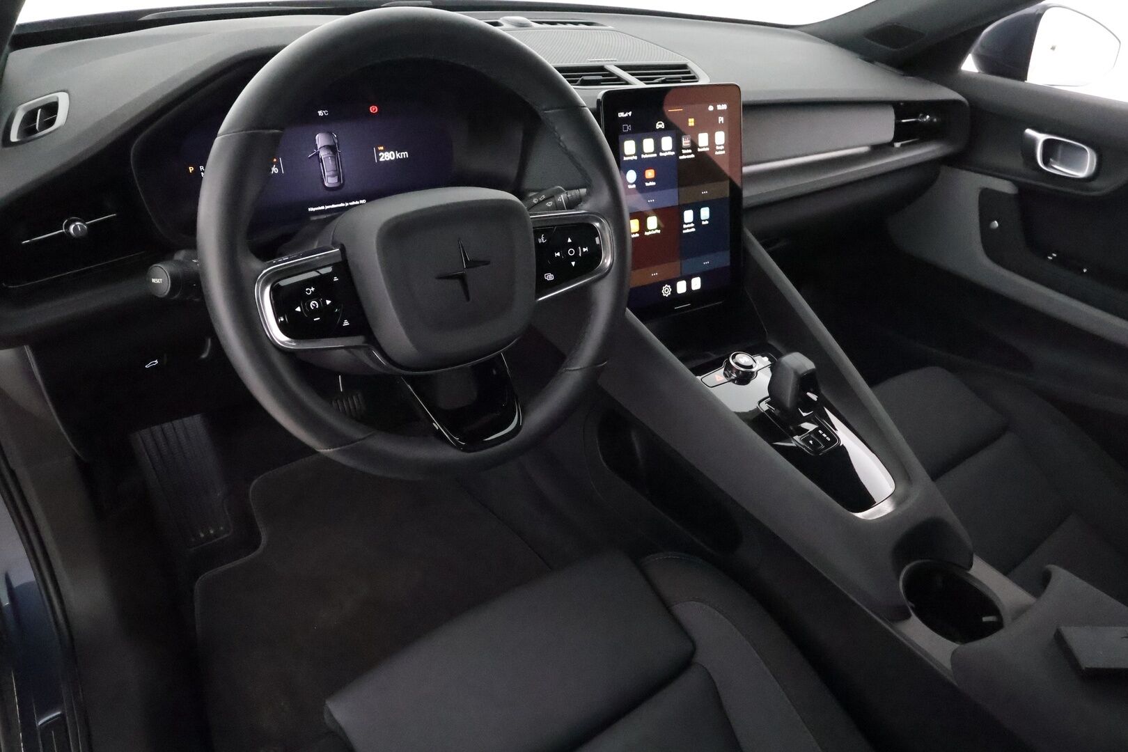 POLESTAR 2 2023 Standard Range Single Motor **Lasikatto / 360° Kamera / Lämpöpumppu / Koukku / Adapt.Vakkari / Sporttipenkki Muistilla** - 3,99 % KORKOTARJOUS TÄHÄN AUTOON - Harman/Kardon / LED-valot / Google Maps / KeylessGO