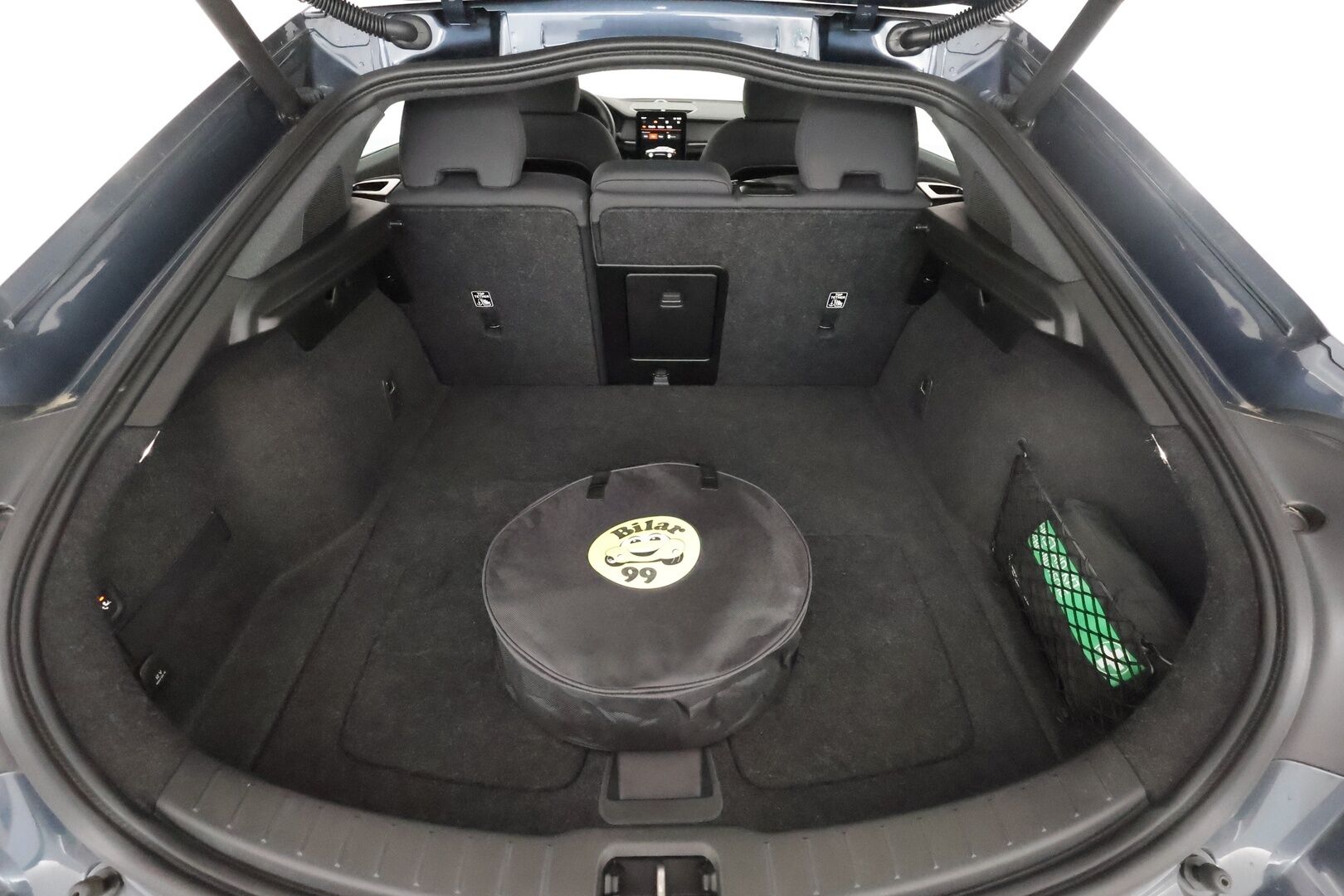 POLESTAR 2 2023 Standard Range Single Motor **Lasikatto / 360° Kamera / Lämpöpumppu / Koukku / Adapt.Vakkari / Sporttipenkki Muistilla** - 3,99 % KORKOTARJOUS TÄHÄN AUTOON - Harman/Kardon / LED-valot / Google Maps / KeylessGO