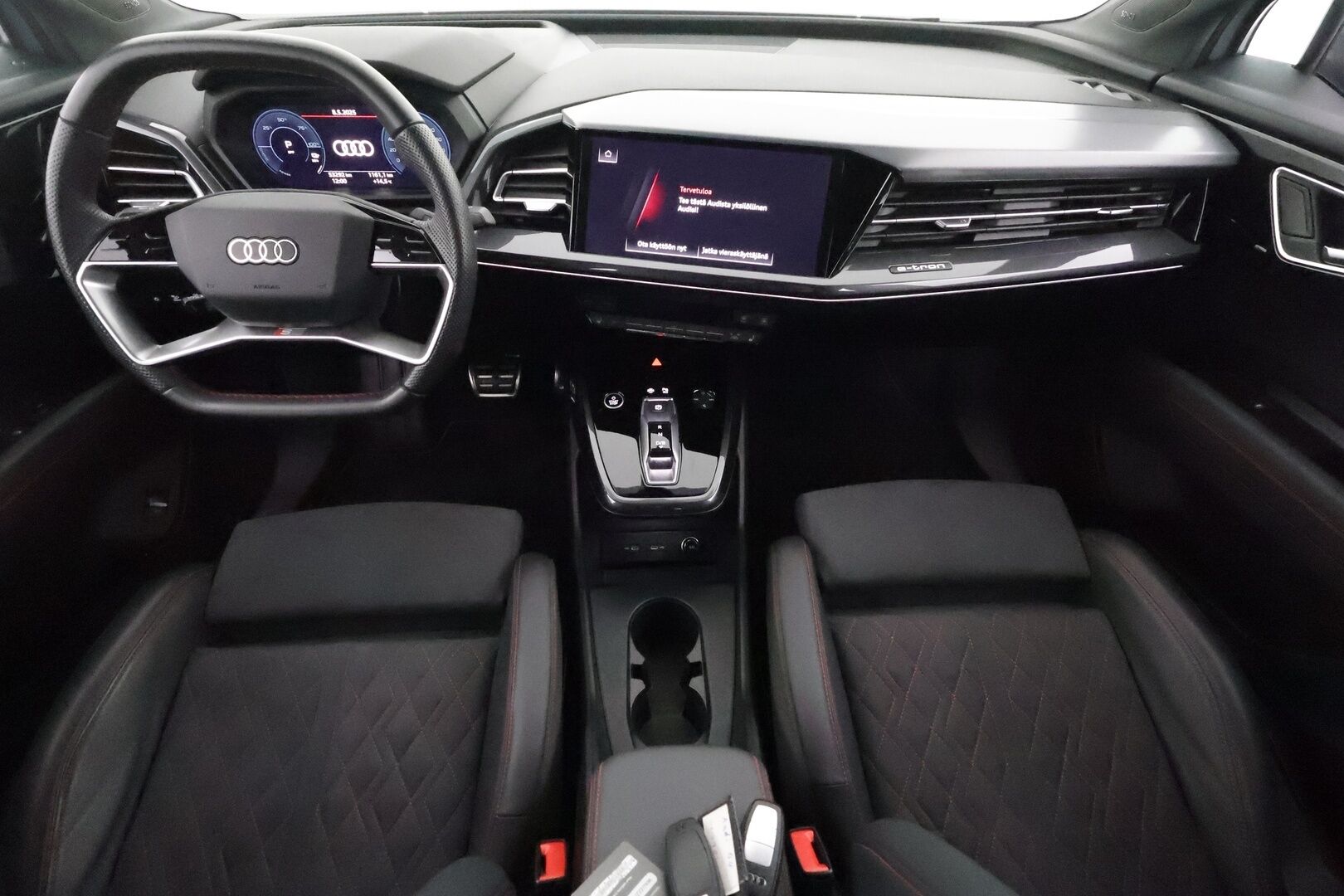 AUDI Q4 E-TRON 2022 40 e-tron Sportback S-Line **HUD / Matrix-LED / Adapt.Vakkari / P. Kamera / SONOS / Sporttipenkit / Navi / Kaistavahti** - 3,99 % KORKOTARJOUS TÄHÄN AUTOON - Akku kuntotarkastettu / Timantti Nahka-Alcantara Sisusta /  KeylessGO / 2x Renkaat