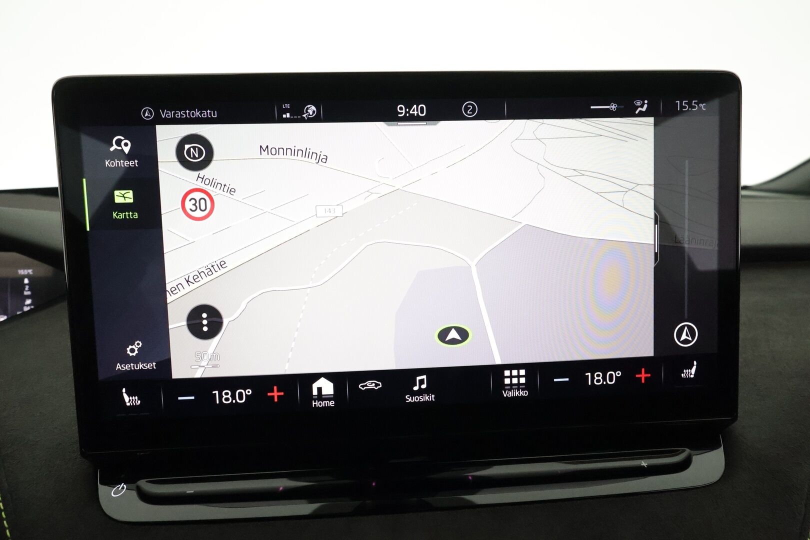 SKODA ENYAQ 2023 80 iV 4x4 RS Coupe **Lasikatto / Lämpöpumppu / Matrix-LED / Adapt.Vakkari / Muistipenkki / P. Kamera / Canton / HUD** - 3,99 % KORKOTARJOUS TÄHÄN AUTOON - Akku kuntotarkastettu / Navi /Apple&Android / Kaistavahti / Digimittaristo / KeylessGO