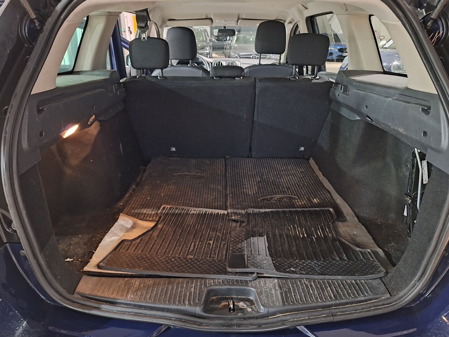 Dacia Logan MCV 2016 TCe 90 S&S Jubileum - YritysOutlet - Myydään vain yrityksille - – Tämä auto myydään YritysOutlet -valikoimasta vain yritykselle