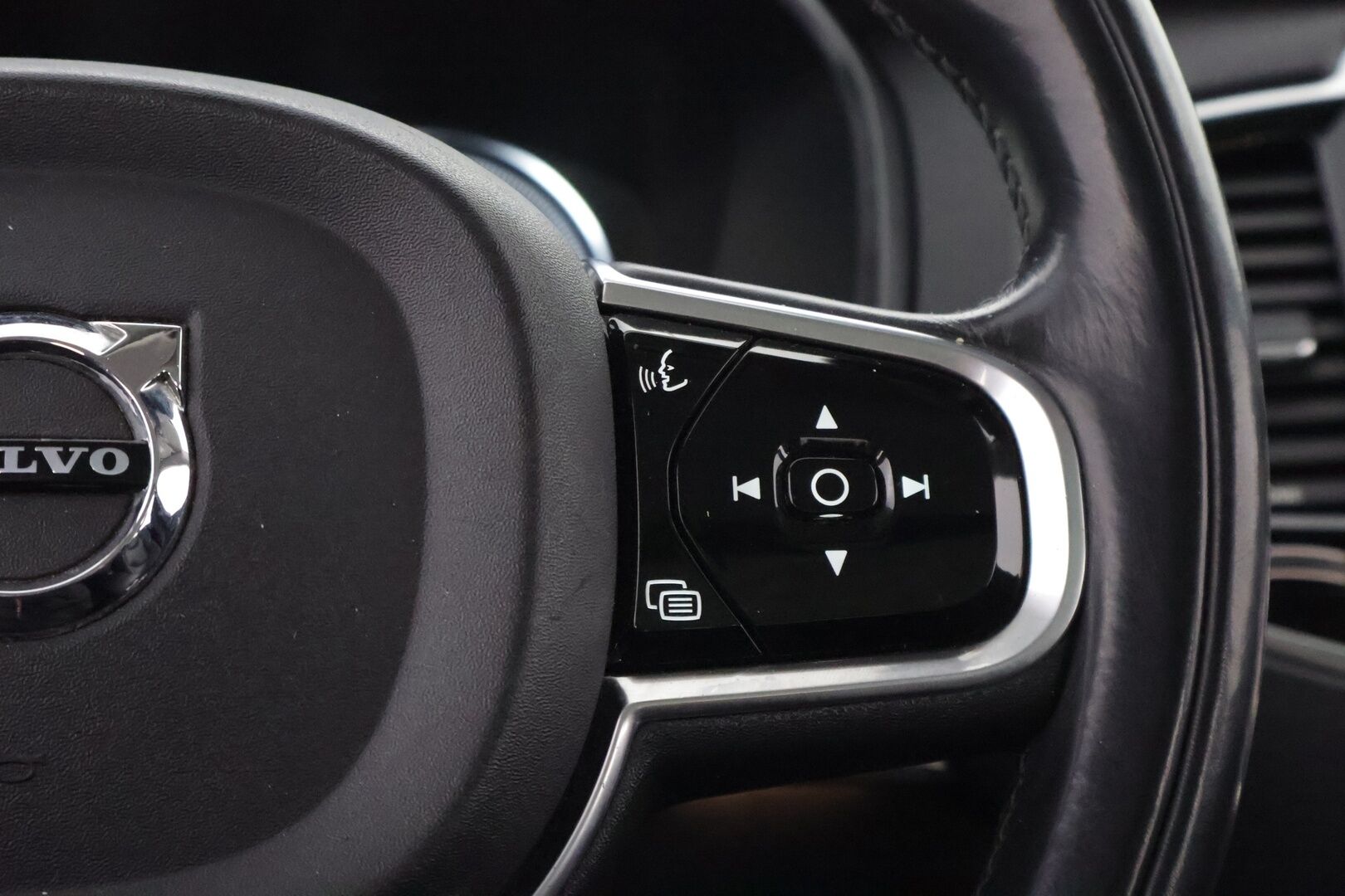 Volvo XC90 2016 T8 Twin Engine AWD Inscription aut - YritysOutlet - Myydään vain yrityksille - – Tämä auto myydään YritysOutlet -valikoimasta vain yritykselle