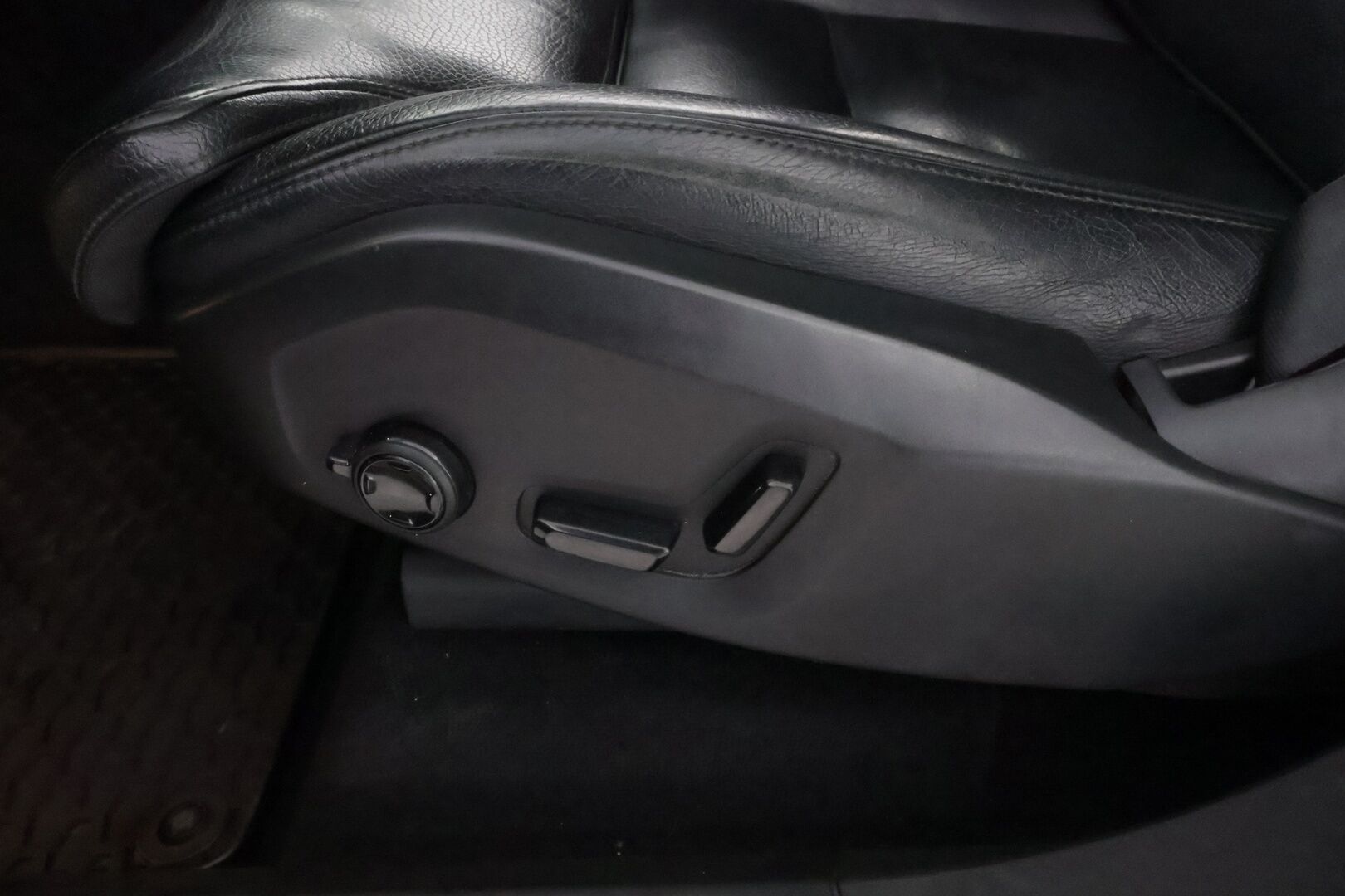 Volvo XC90 2016 T8 Twin Engine AWD Inscription aut - YritysOutlet - Myydään vain yrityksille