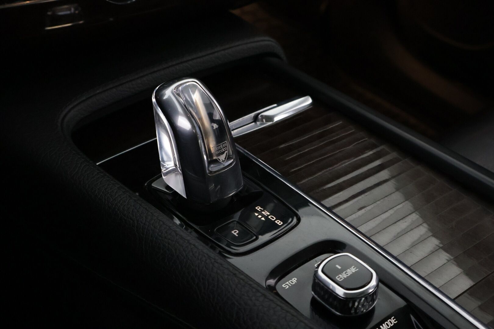 Volvo XC90 2016 T8 Twin Engine AWD Inscription aut - YritysOutlet - Myydään vain yrityksille - – Tämä auto myydään YritysOutlet -valikoimasta vain yritykselle