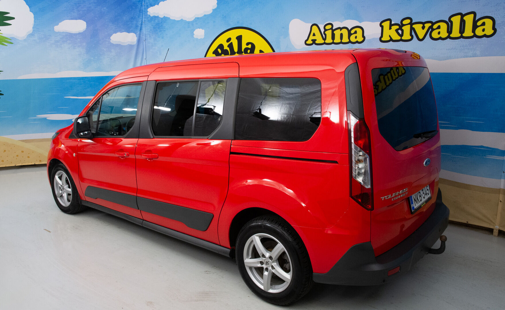 Ford Grand Tourneo Connect 2016 1,5 TDCi 120 hv PowerShift A6 Trend *Webasto / Koukku / Lämmitettävä lasi / Bluetooth* - Suomi-auto / Kahdet renkaat - HULLU BLACKWEEK KORKOTARJOUS 2,49%