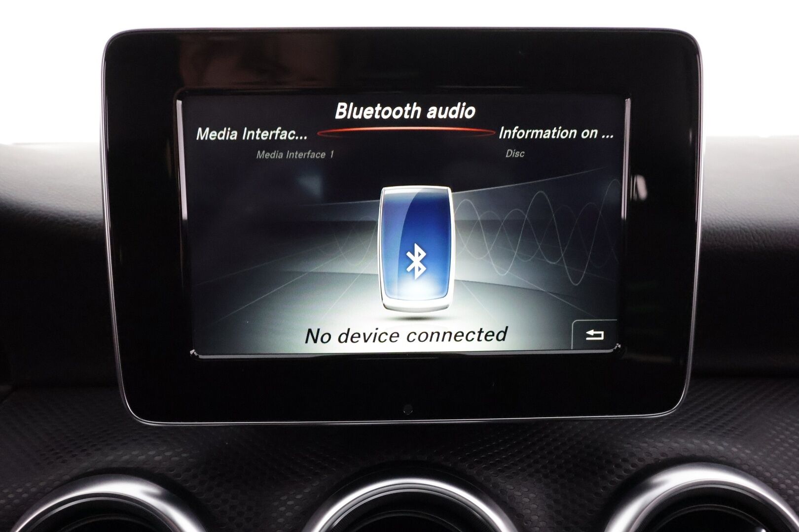 Mercedes-Benz A 2016 160 A Launch Edition * Webasto / Vakkari / LED-High Performance / P.Kamera / Sportpenkit / Bluetooth * - Suomi-auto / Kahdet renkaat - HULLU BLACKWEEK KORKOTARJOUS 2,49%