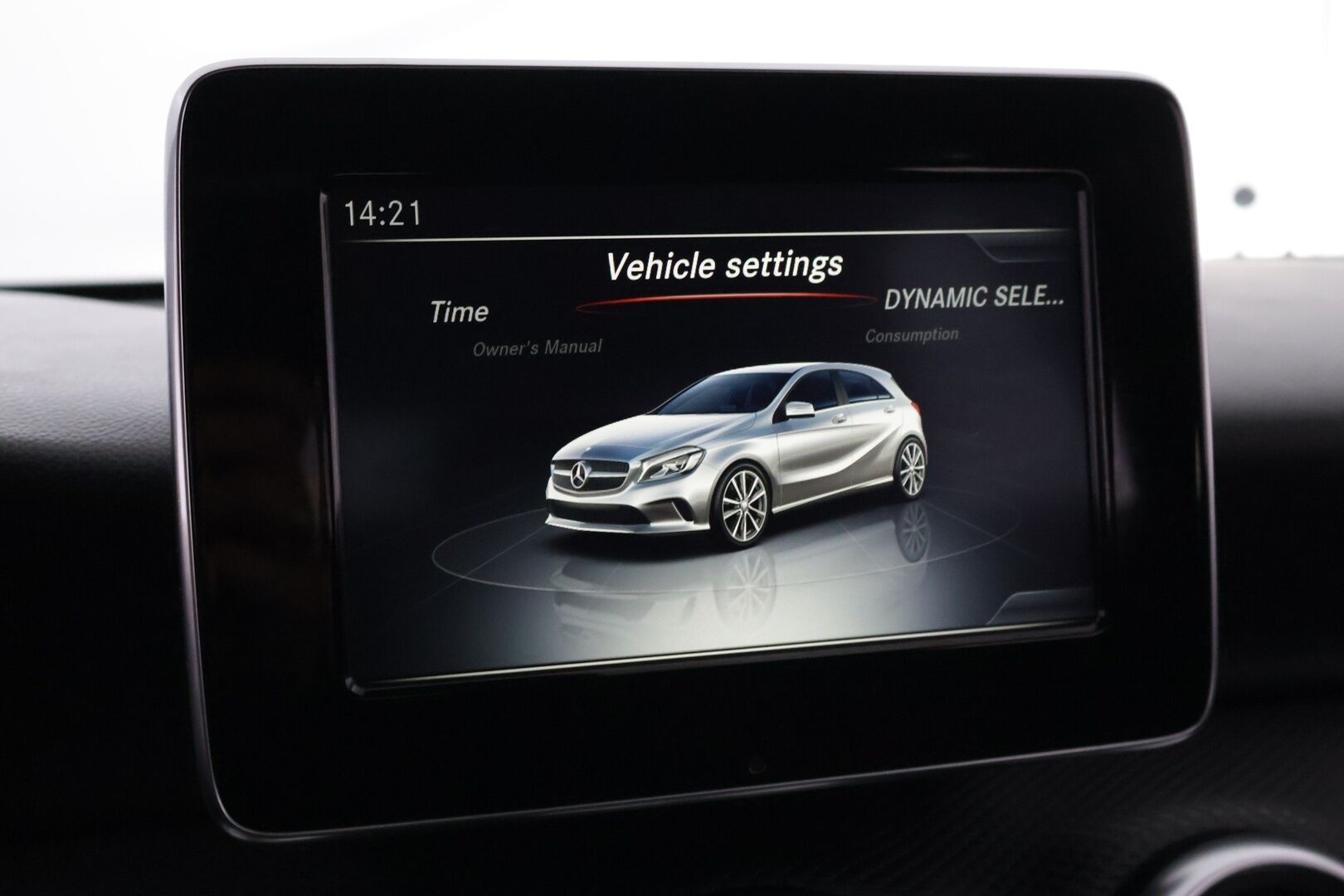 Mercedes-Benz A 2016 160 A Launch Edition - | P-Kamera | Vakkari | Sporttipenkit | Tutkat | 2x Renkaat | 