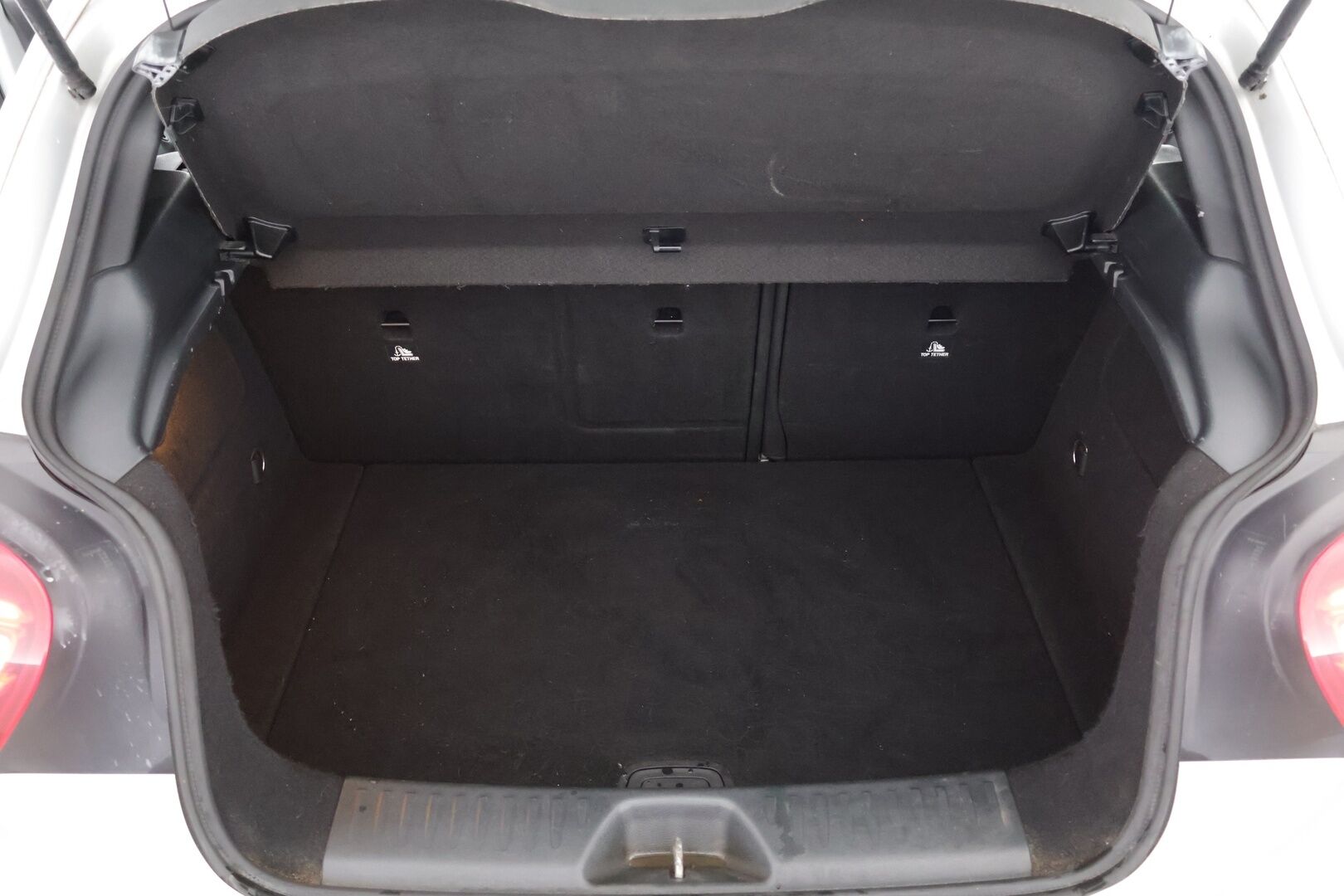 Mercedes-Benz A 2016 160 A Launch Edition - | P-Kamera | Vakkari | Sporttipenkit | Tutkat | 2x Renkaat | 