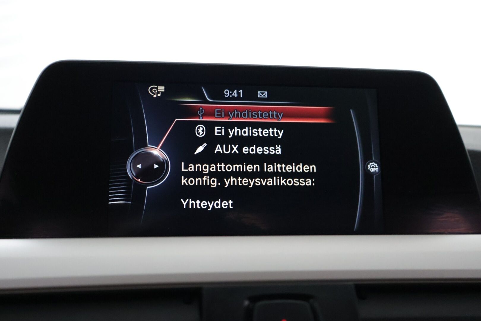 BMW 320 2015 EfficientDynamics Edition A F30 Sedan Business Automatic - ACC | HUD | Juuri huollettu! | Comfort Access | Adaptiiviset Xenon-ajovalot | Driving Assistant | Pysäköintitutkat edessä ja takana | Penkinlämmittimet | Navigointi
