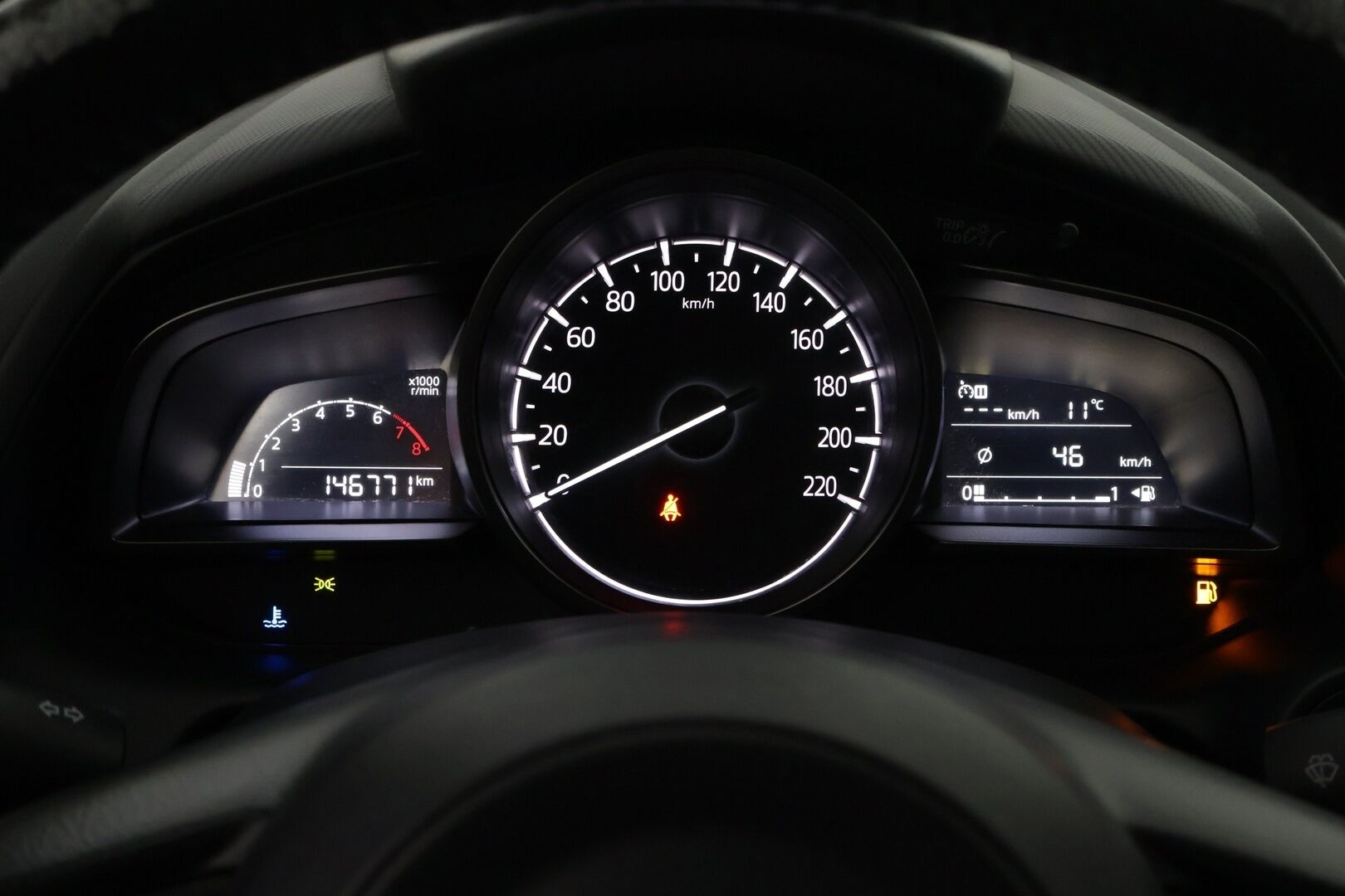 Mazda CX-3 2017 2,0 (120 hv) SKYACTIV-G Premium 6MT EL2 * Suomiauto / Lohko & Sisäpistoke / Vakkari / KeyLess - 2x Renkaat / Kattotelineet mukaan / Juuri tullut Tampereelle!