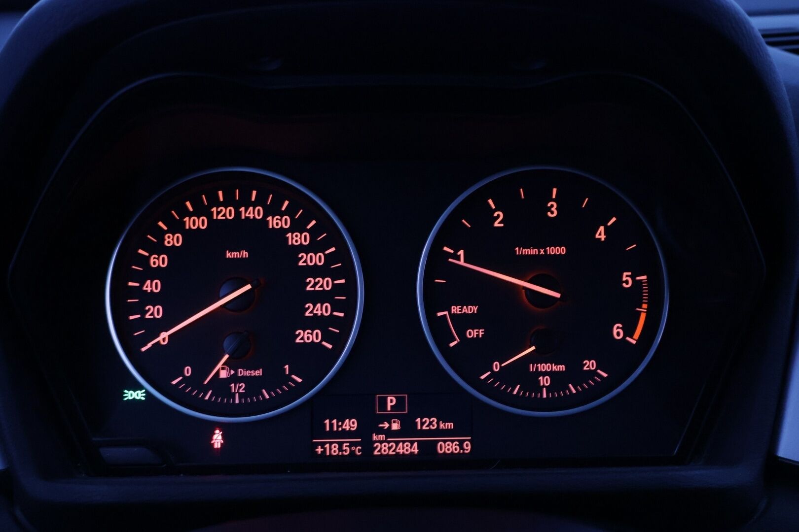 BMW X1 2016 F48 sDrive18d A Business - | Lohkolämmitin | Suomi-Auto | Koukku | Vakkari | Tutka |