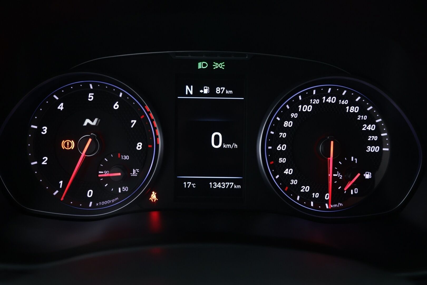 Hyundai i30 2018 N 2,0 T-GDI 6MT Performance Pack * Panorama / Muistipenkki / P-kamera / Kaistavahti / Apple&Android / Keyless * - Nahka-alcantara sisusta / Suomi-auto / 2x aluvanteet! - HULLUT AVAJAISHULINAT KORKOTARJOUS 3,29 %