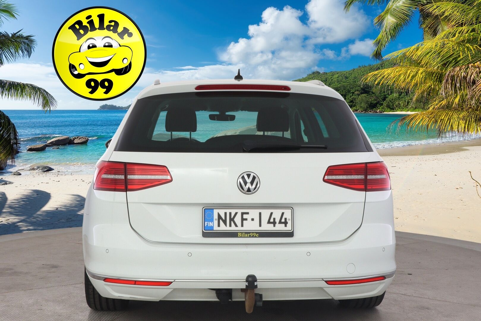 Volkswagen Passat 2015 Variant Highline 1,6 TDI DSG-automaatti. Myydään huutokaupat.com - Huutokaupat.com / Hyvät Renkaat / Vetokoukku / Pitkä leima*