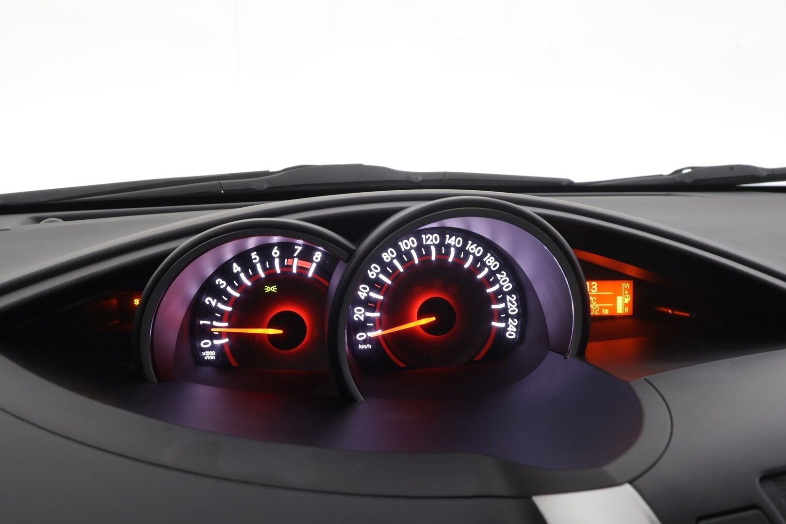 Toyota Verso 2016 1,8 Valvematic Active Edition 7p * Lohkolämmitin / Xenon / Vakkari / P.Kamera / Navi / Puolinahat * - 1-om Suomi-auto / Kahdet renkaat / Merkkihuollot