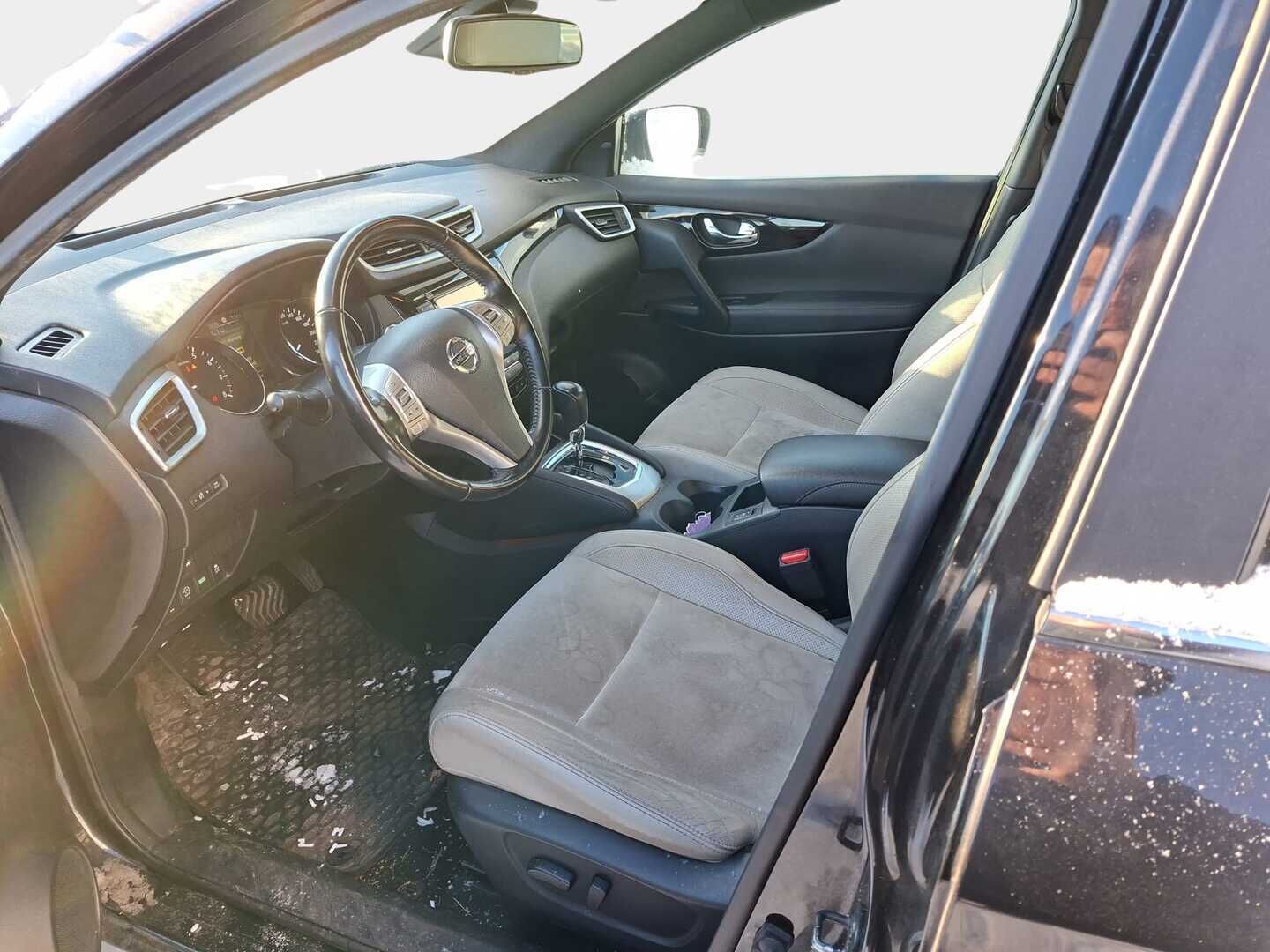 Nissan Qashqai 2016 DIG-T 115 Business 360 2WD Xtronic E6 17" Alcantara - YritysOutlet - Myydään vain yrityksille