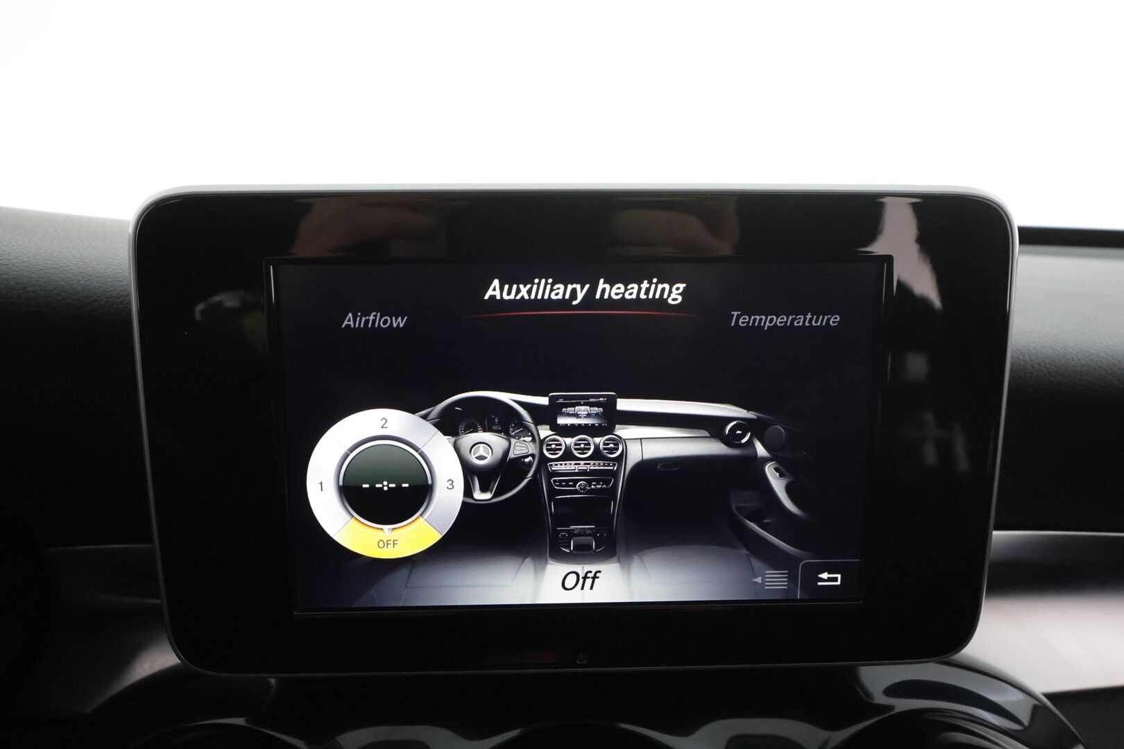 Mercedes-Benz C 2016 220 d T A Premium Business * Vakkari / ILS LED / Webasto / Koukku / Puolisähköt sporttipenkeillä * - Suomi-auto