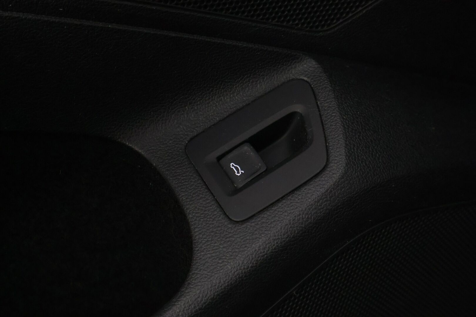 Volkswagen Passat 2016 Variant Comfortline 1,4 TSI 92 kW (125 hv) DSG-automaatti  * Vakkari / Tutkat / Lämm. Tuulilasi / Lohko + sisä / Bluetooth * - * Hyvin Huollettu / Luotettava / Farmari *