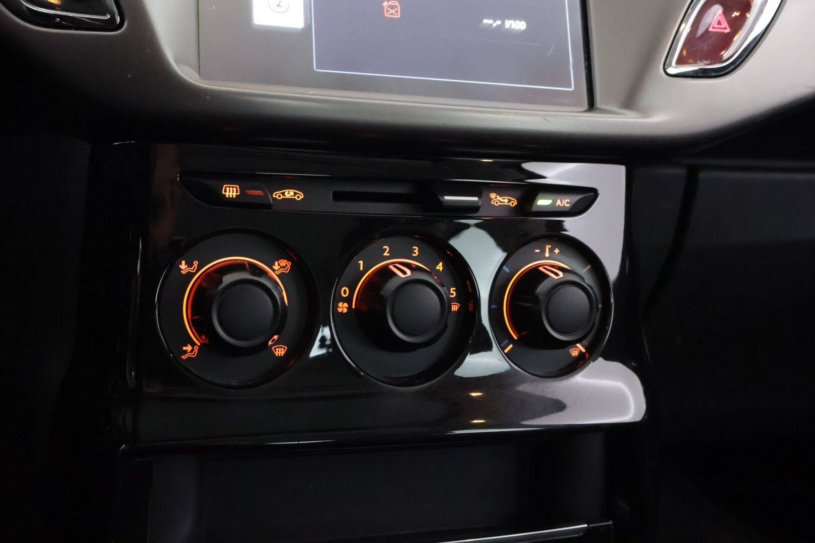 Citroen C3 2016 VTi 82 Feel - MYYDÄÄN HUUTOKAUPAT.COM! - MYYDÄÄN HUUTOKAUPAT.COM!