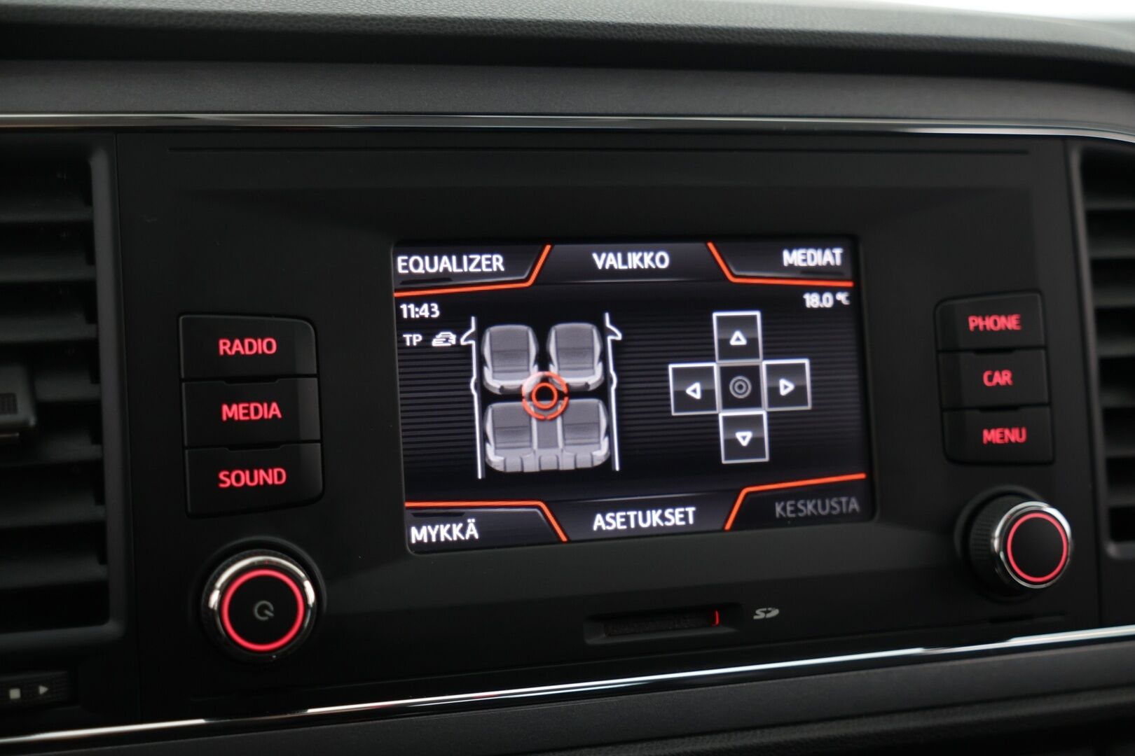 Seat Leon ST 2016 1,4 TSI 150 ACT FR DSG / Vetokoukku / Adapt. Vakkari / Suomi-auto / Upea sisusta - Juuri saapunut!