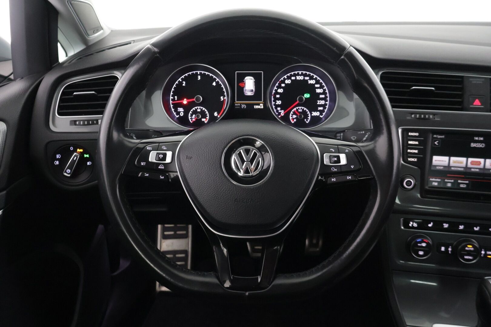 Volkswagen Golf 2016 Variant Alltrack 2,0 TDI 135 kW (184 hv) 4MOTION DSG Winter Edition *  YritysOutlet - Myydään vain yrityksille * - * Suomi-auto / ACC / Webasto / Vetokoukku / Kahdet renkaat  *