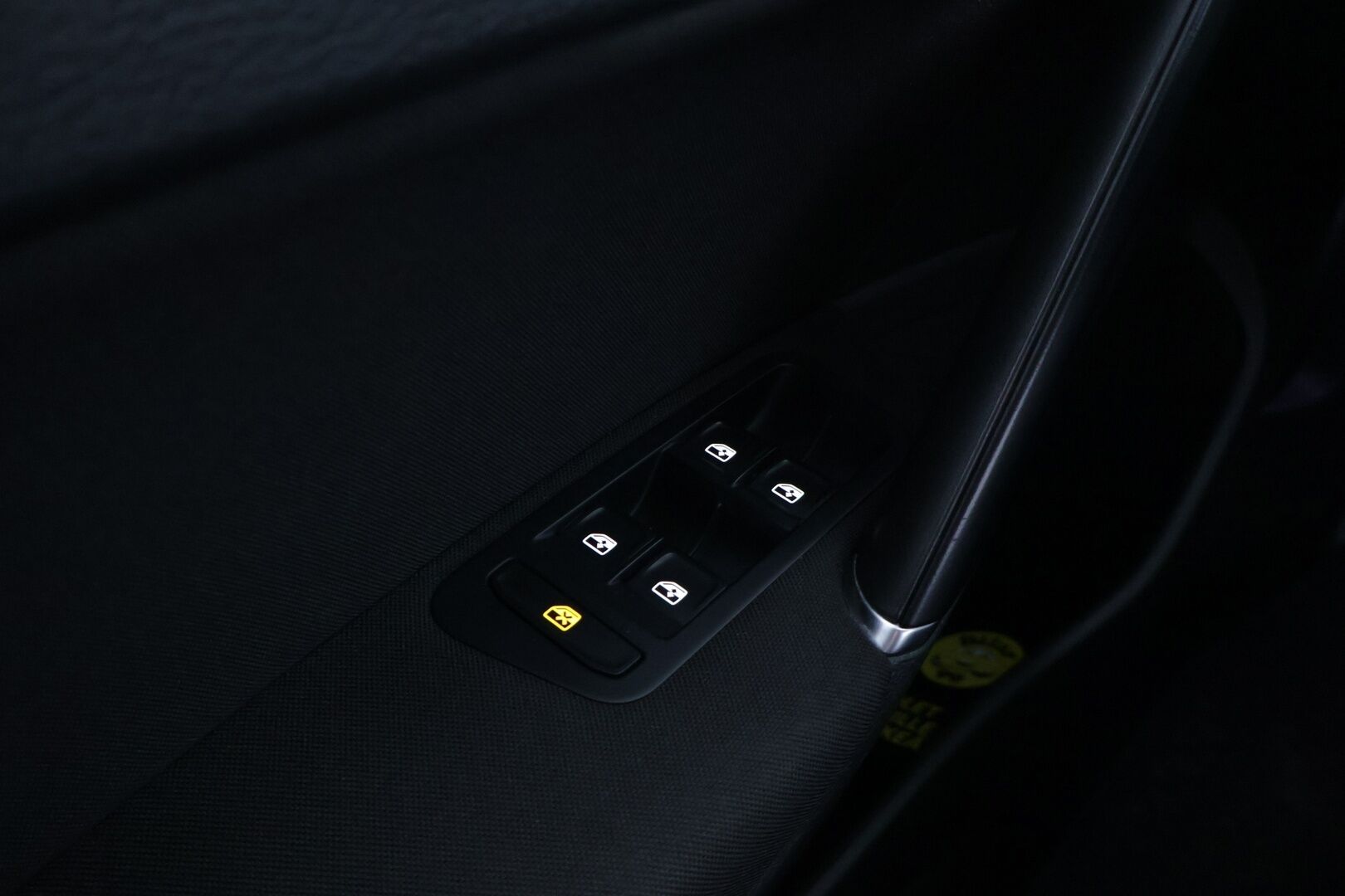 Volkswagen Golf 2016 Variant Alltrack 2,0 TDI 135 kW (184 hv) 4MOTION DSG Winter Edition *  YritysOutlet - Myydään vain yrityksille * - * Suomi-auto / ACC / Webasto / Vetokoukku / Kahdet renkaat  *