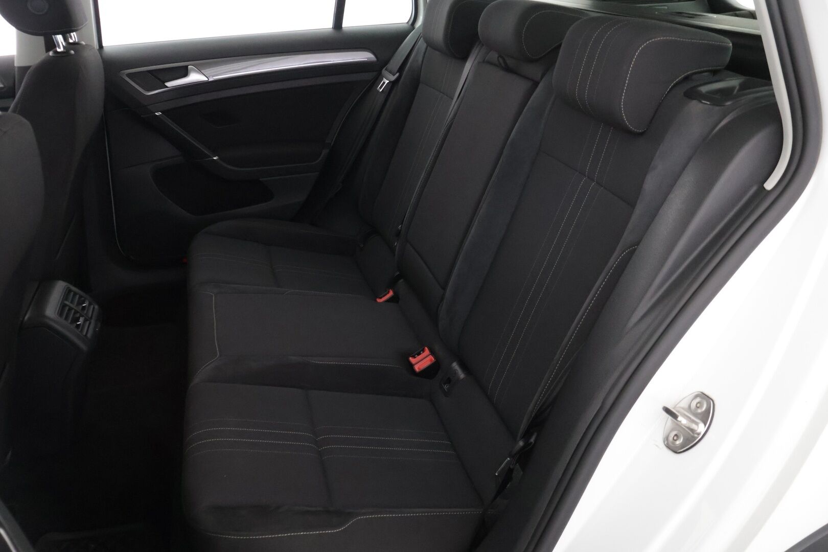 Volkswagen Golf 2016 Variant Alltrack 2,0 TDI 135 kW (184 hv) 4MOTION DSG Winter Edition *  YritysOutlet - Myydään vain yrityksille * - * Suomi-auto / ACC / Webasto / Vetokoukku / Kahdet renkaat  *