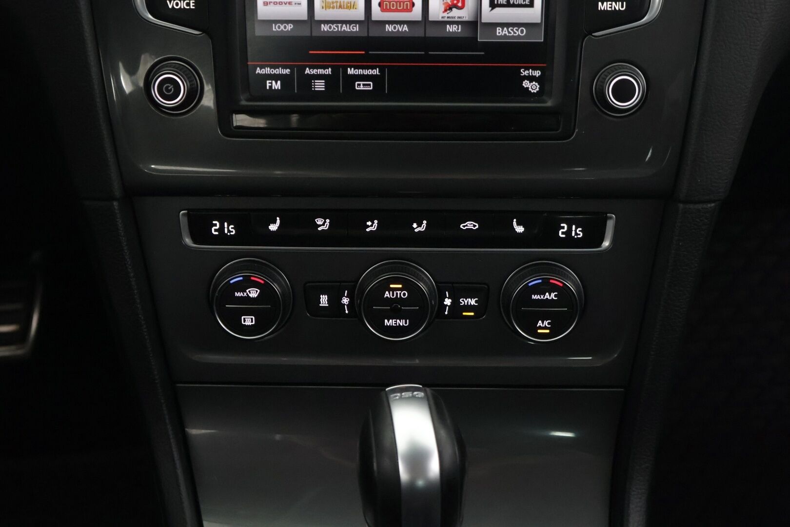 Volkswagen Golf 2016 Variant Alltrack 2,0 TDI 135 kW (184 hv) 4MOTION DSG Winter Edition *  YritysOutlet - Myydään vain yrityksille * - * Suomi-auto / ACC / Webasto / Vetokoukku / Kahdet renkaat  *