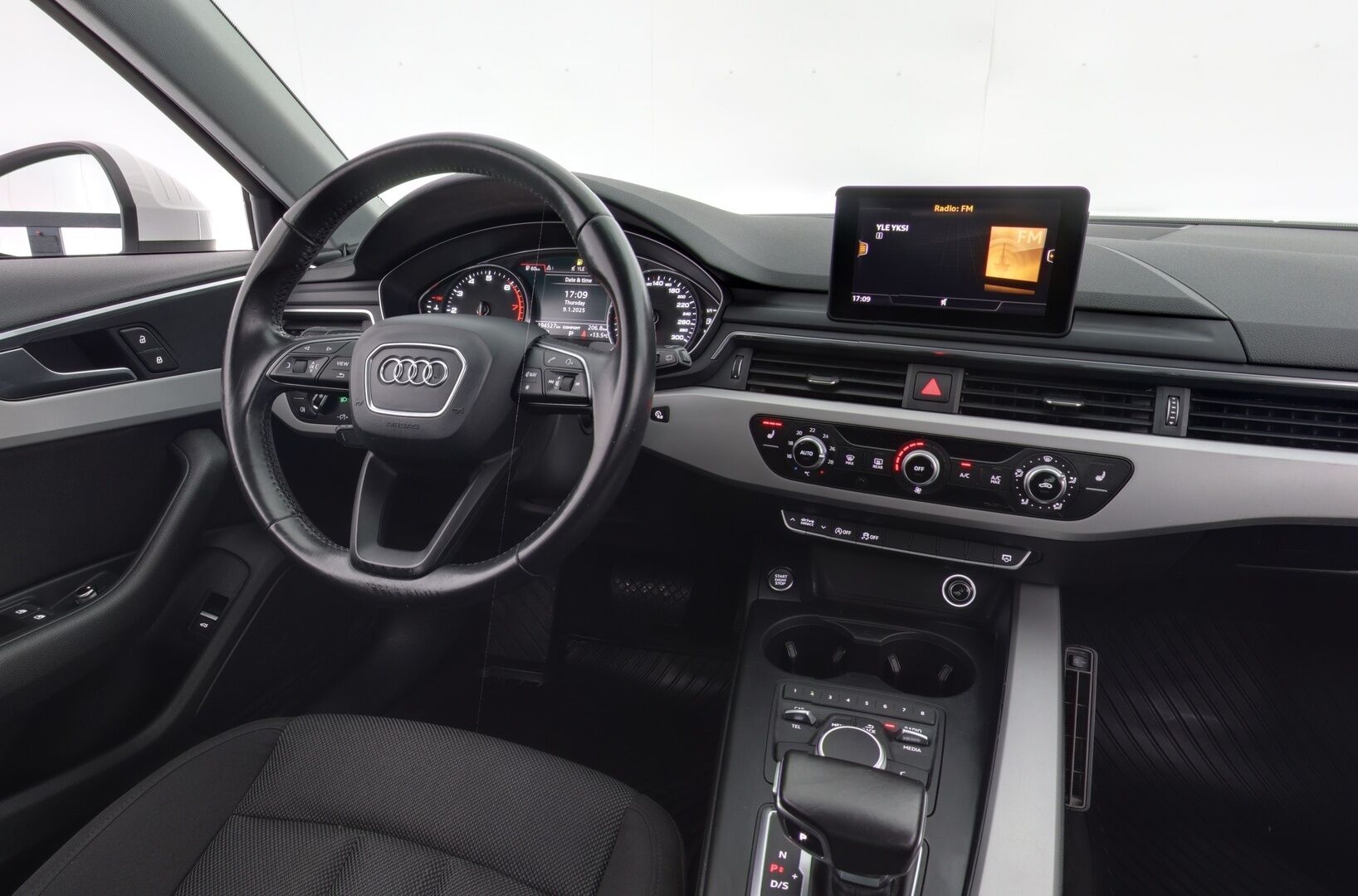 Audi A4 2016 Avant Business 1,4 TFSI 110 kW S tronic *Vakkari / Lohko / Tutkat / Sähkökontti / Hihna tehty* - *Ilmainen kotiintoimitus!* - 