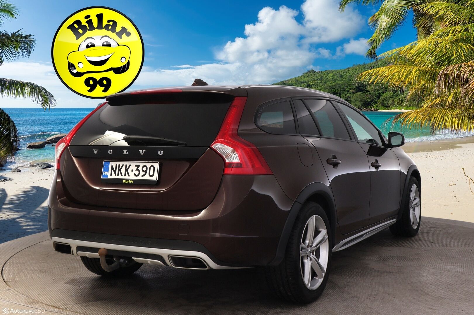 Volvo V60 Cross Country 2016 D4 AWD Business Summum aut VOC / Vakkari / Nahat / Koukku / Digimittaristo - Suomi-auto / Tilava ja näyttävä / Pääsee myös metsäteillä! 