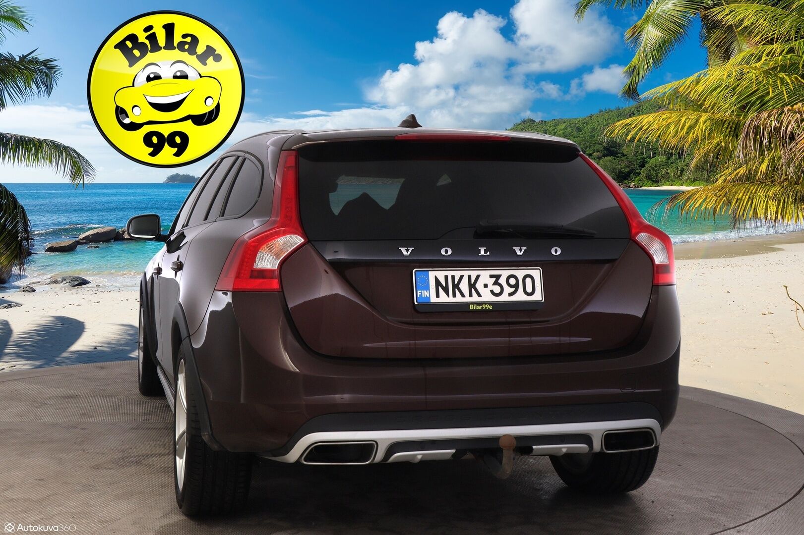 Volvo V60 Cross Country 2016 D4 AWD Business Summum aut VOC / Vakkari / Nahat / Koukku / Digimittaristo - Suomi-auto / Tilava ja näyttävä / Pääsee myös metsäteillä! 