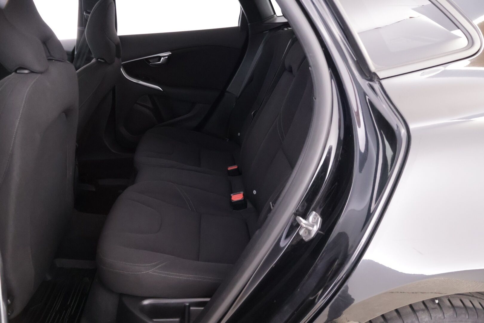 Volvo V40 2017 2.0 D3 Business aut *Vakionopeudensäädin / VOC / Digimittaristo / Lohkolämmitin S.pistoke* - Taloudellinen, siisti ja hyvin huollettu! Jalkopää tehty!